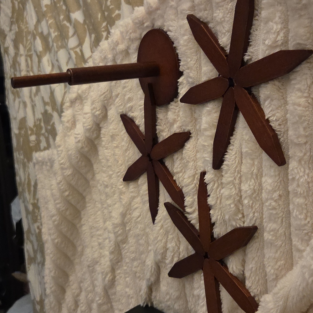 4 Piece Wood Trivet - Picture 2 of 8